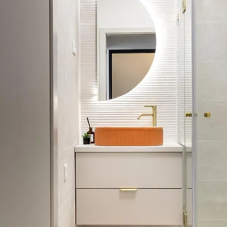 Spirit With Terrace Apartment